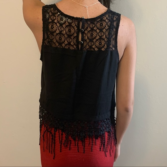BLACK FRINGE TOP - Picture 4 of 5